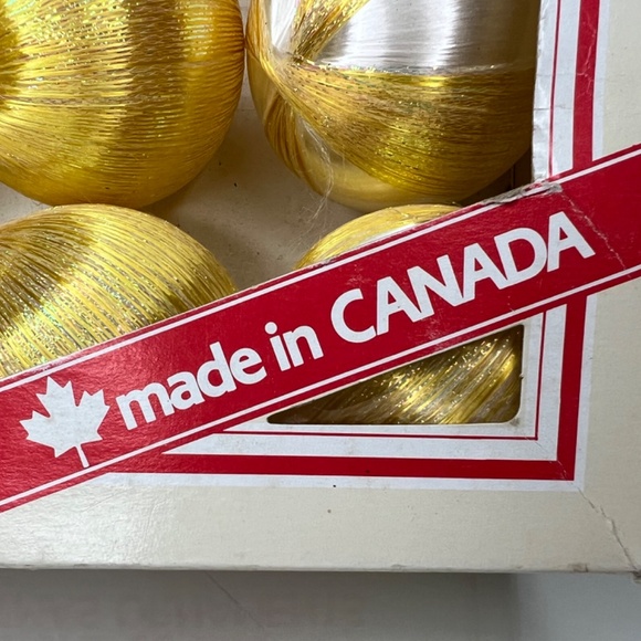 Vintage Alderbrook GOLD Satin Sheen Ball 9 Unbreakable Christmas Tree Ornaments - Picture 4 of 9